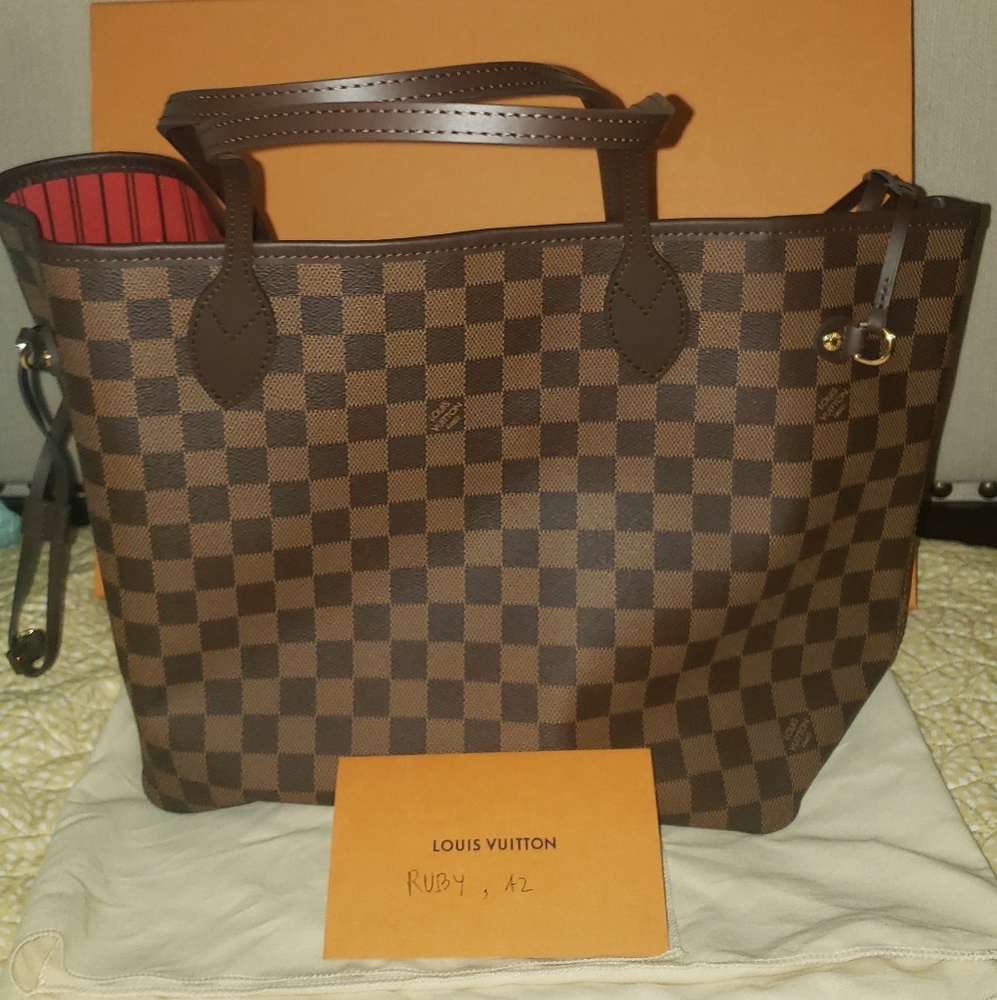***SOLD**LV neverfull MM DE, BRAND new from Paris.